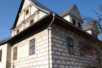 východní a jižní průčelí ( © Milan Caha 04/2009)
