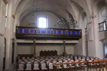 Průhled lodí k západu ( © Ivan Grisa 09/2009)