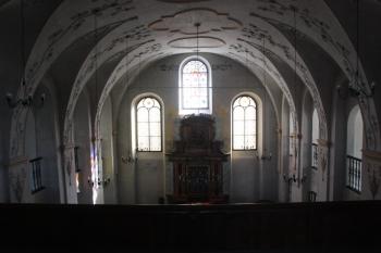 Pohled ze západní tribuny k východu ( © Ivan Grisa 09/2009)