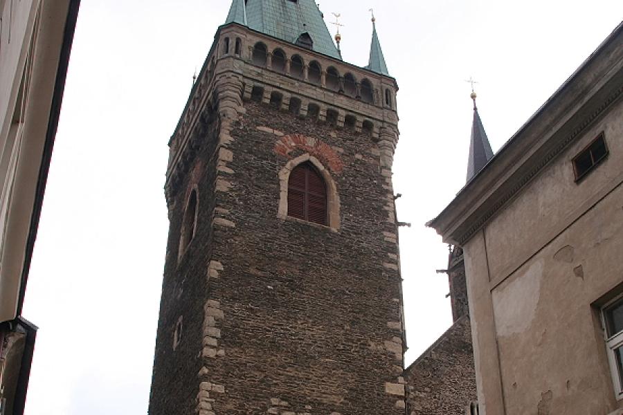 zvonice u kostela sv. Bartoloměje