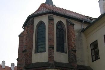 Kaple sv. Vincence od severu ( © Ivan Grisa 04/2006)