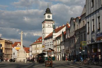 Radnice - Třeboň (© Robert Šebl, 04/2010)