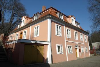 letohrádek Klamovka ( © Milan Caha 04/2009)