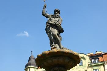  ( © Milan Caha 04/2009)