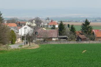 Obec Dědinka (© Jaroslav Šefčík, 04/2009)