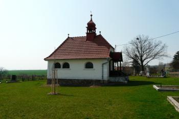 Od studny (© Jaroslav Šefčík, 04/2009)