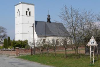 Farní kostel sv. Mikuláše (© Jaroslav Šefčík, 04/2009)