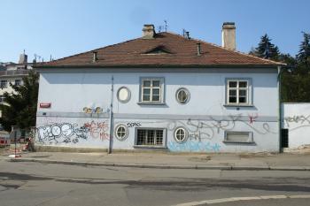  ( © Milan Caha 04/2009)
