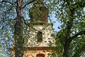 Kostel od západu ( © Ivan Grisa 04/2009)