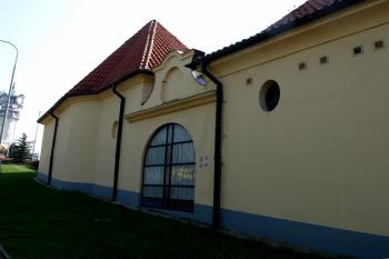  ( © Milan Caha 04/2009)