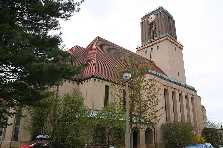 kostel sv. Kříže (Kreuzkirche)
