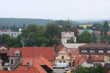 Pohled z věže děkanského kostela sv. Matěje ( © Ivan Grisa 06/2009)