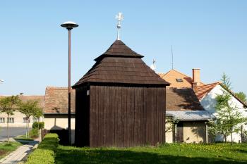  ( © Milan Caha 04/2009)