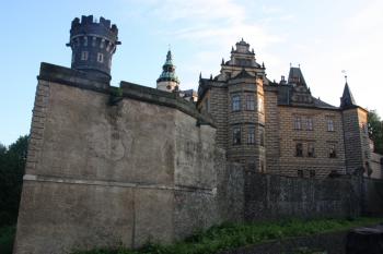 Východní bastion a nové zámecké křídlo od severu ( © Ivan Grisa 07/2011)