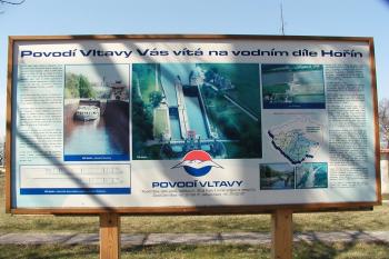 info (© Alena Volná, 3/2008)