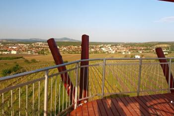 Rozhledna Slunečná (© Karolína Bártová, 05/2009)