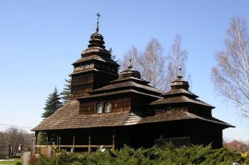 Zadní fronta kostelíka (© Jan P. Štěpánek, 04/2007)