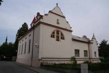 Pohled od severovýchodu ( © Ivan Grisa 05/2009)