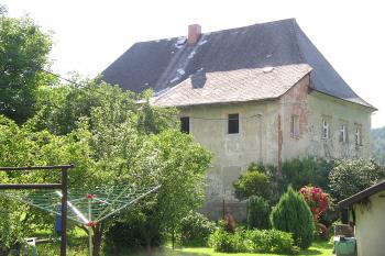 tvrz Bohdíkov (© Vlastislav Mareček, 07/2011)