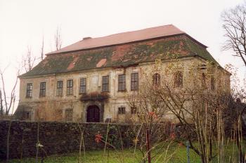 pohled od severovýchodu (© Martin Kabeláč, 10/2001)