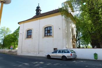  kaple Nejsvětější Trojice (© František Kinař, 04/2012)