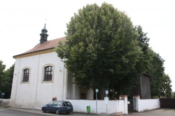 Kaple a zvonice od severovýchodu ( © Ivan Grisa 07/2009)