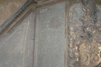 Renesanční kazatelna s českým nápisem (© Prudký Martin, 12/2009)