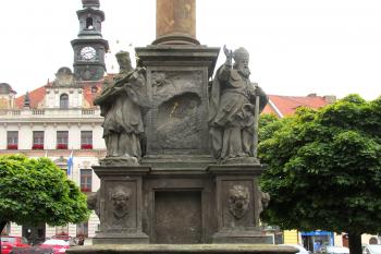 Sloup Nejsvětější Trojice, morový sloup, na náměstí v České Lípě (© Pavel Vítek  09/2021)
