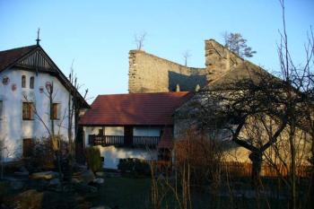 Kuklov - celkový pohled (© Pavel Jarý,  18.2.2007)