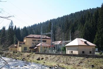 Elektrárna z pravého břehu Vydry ( © Ivan Grisa 04/2007)
