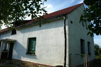bývalá synagoga ( © Milan Caha 05/2009)