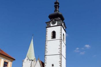 Písecký kostel (© Jiří Cukr, 08/2009)