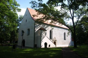 kostel od jihozápadu ( © Milan Caha 05/2009)