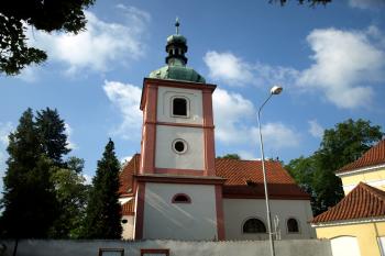kostel od severu ( © Milan Caha 05/2009)