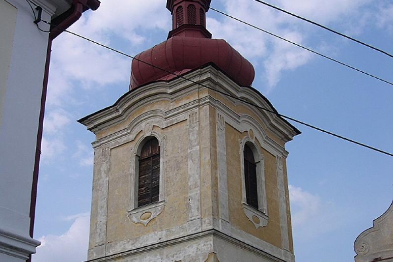 zvonice u kostela Obrácení sv. Pavla