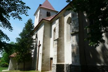 Kostel sv. Bartoloměje (© Jaroslav Šefčík, 05/2009)