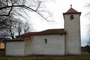 severní průčelí ( © Pavel Zany Komárek 20.12. 2006)