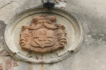 Schwarzenberský erb nad vchodem (© Johannes Cladis, 06/2016)