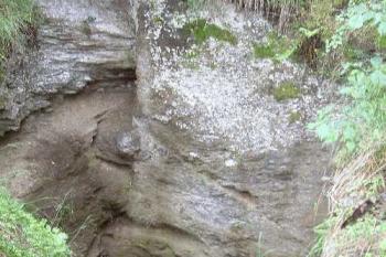 Hradní studna (© Michal Špiřík 07/2005)