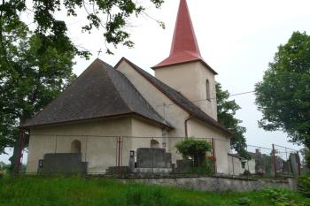 Kostel Navštívení Panny Marie v Třebětíně (© Jaroslav Šefčík, 05/2009)