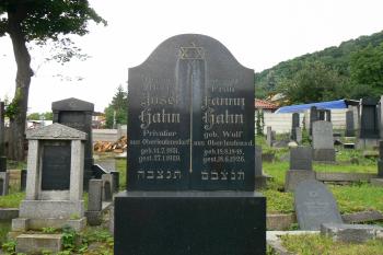 Náhrobek (© Prudký Martin, 06/2009)