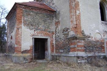 Vchod (© Pavel Veselský, 01/2008)