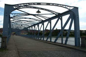 mostovka ( © Milan Caha 06/2009)