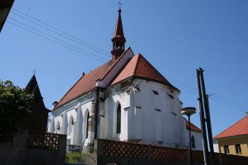 Kostel od jihovýchodu ( © Ivan Grisa 06/2009)