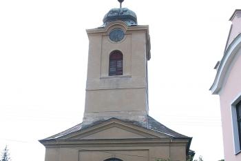 Východní (hlavní) průčelí ( © Ivan Grisa 06/2009)