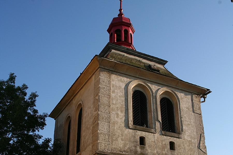 zvonice u kostela sv. Bartoloměje