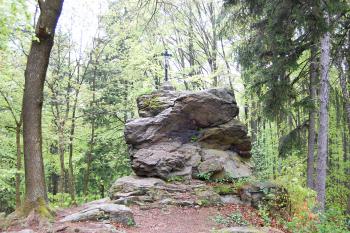 Skalka s křížkem (© Jakub Dvořák  4/2009)
