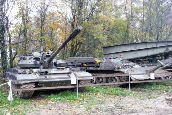 tanky a jiná těžká vojenská technika ( © Jan P. Štěpánek 10/2008)