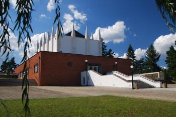 krematorium v Brně (© Tomáš Berka, 08/2007)