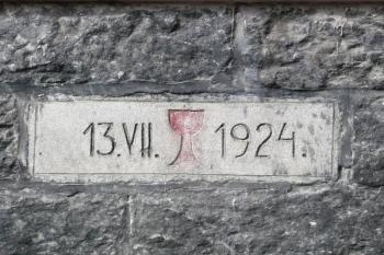 datum slavnostního položení základního kamene ( © Jan P. Štěpánek 06/2009)